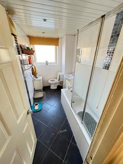 2 bedroom flat for sale, Renfrew PA4