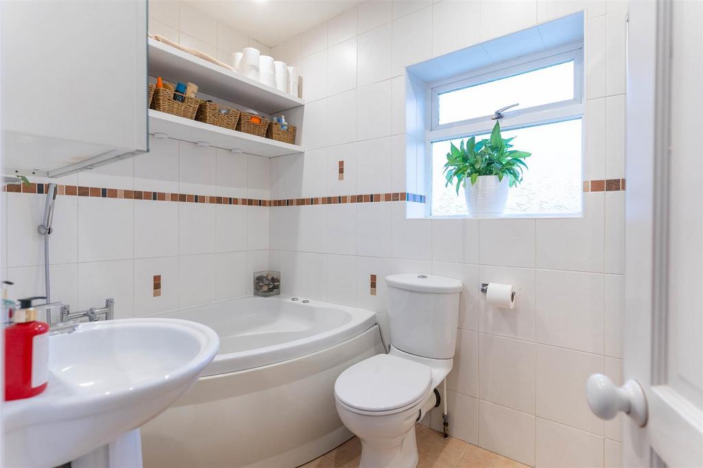 Family bathroom