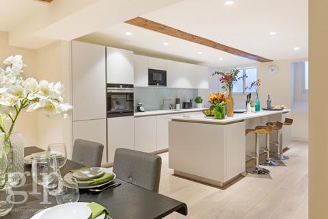 3 bedroom apartment to rent, Soho Square, Soho, W1D