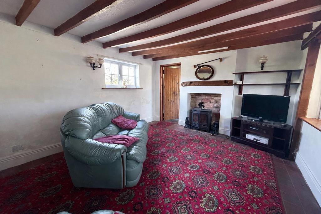 9 E348405-4170-4 C04-ADB4-1817 E6132 D5 B.png