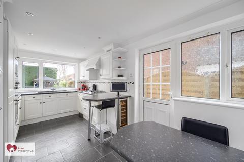 undefined, Gainsborough Crescent, Knowle B93