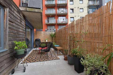 undefined, Runnel Court, Barking IG11