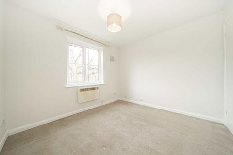 undefined, Langridge Mews, Hampton TW12