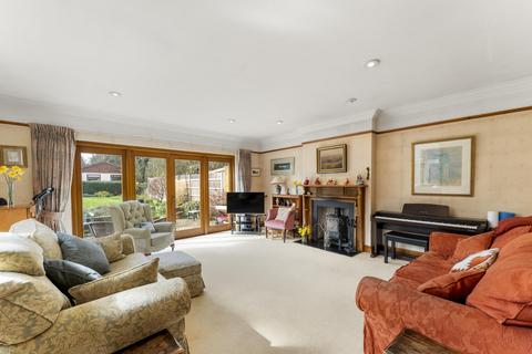 undefined, Loseberry Road, Claygate