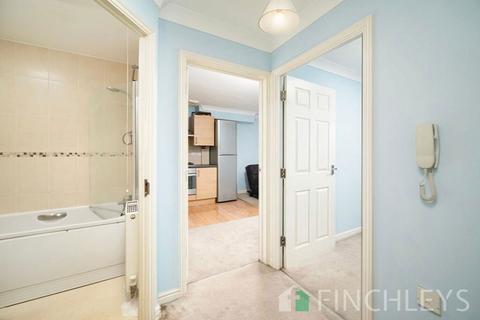 1 bedroom apartment for sale, 2 Runway Close, London, ., NW9 5FA