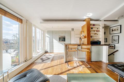 1 bedroom flat for sale, Fulham Road, Fulham, London, SW6