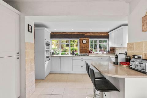 3 bedroom detached house for sale, Bottom Lane, Beaconsfield HP9