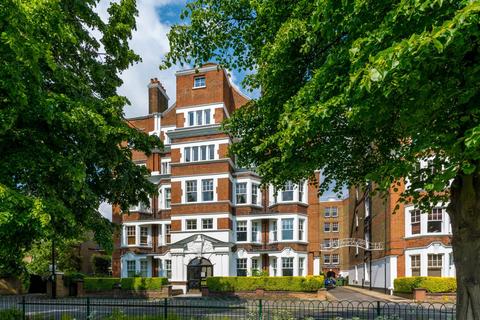 undefined, Sutton Lane North, Chiswick, London, W4