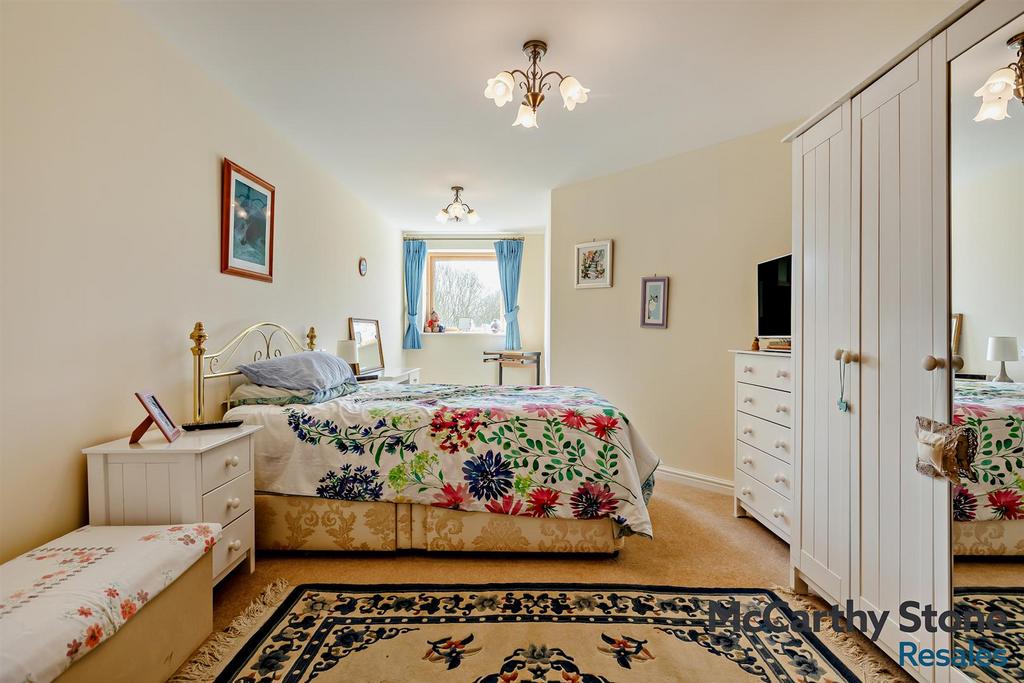 Double Bedroom