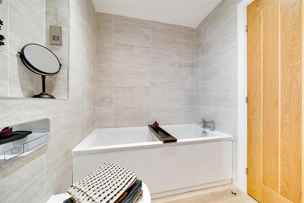 CC Moat House Grange The Bamburgh 4 Bed Show Home