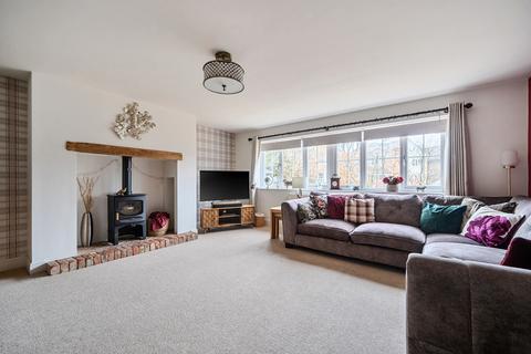undefined, Glenville Gardens, Surrey GU26