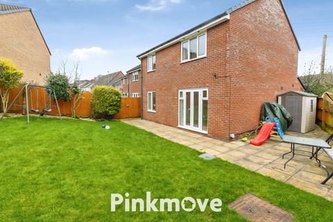 3 bedroom detached house for sale, Chepstow Road, Newport NP18