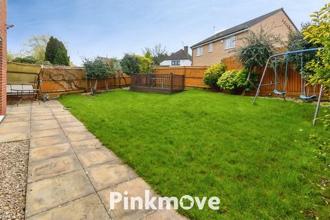 3 bedroom detached house for sale, Chepstow Road, Newport NP18