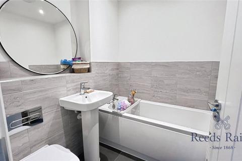 2 bedroom semi-detached house for sale, Alpine Place, Tyne and Wear NE5
