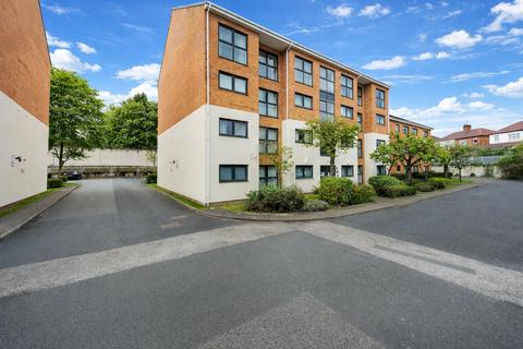 2 bedroom apartment for sale, Lowbridge Court, Garston, Liverpool