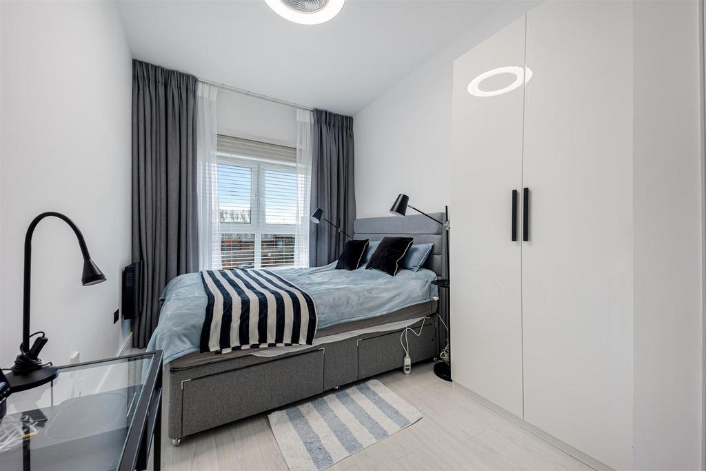 61 LOWBRIDGE COURT-5.jpg