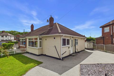 2 bedroom bungalow for sale, Detroit Avenue, Leeds LS15