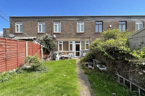 Farman Grove, Northolt