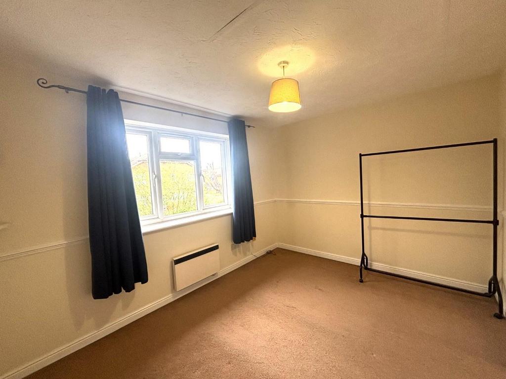 Bedroom 1.jpeg