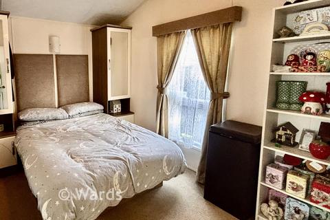 2 bedroom park home for sale, Labour In Vain Road, Wrotham, Sevenoaks, Kent