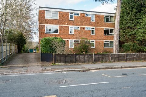 2 bedroom apartment for sale, Blackborough Road, Surrey RH2