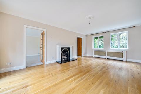 4 bedroom detached house for sale, Dukes Covert, Surrey GU19