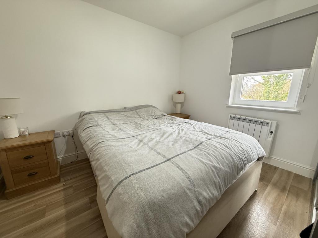 Rear Principal Bedroom 1
