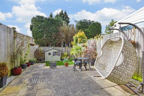 3 bedroom terraced house for sale, Northleigh Close, Maidstone ME15