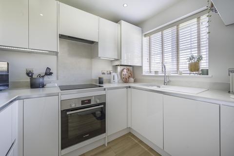 undefined, DEWELL MEWS, SWINDON SN3