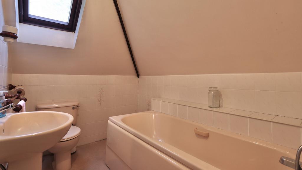 Family Bathroom/W.C