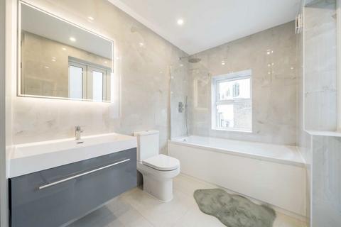 undefined, Boscombe Road, London W12