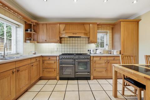 undefined, Monkhams Avenue, Woodford Green IG8