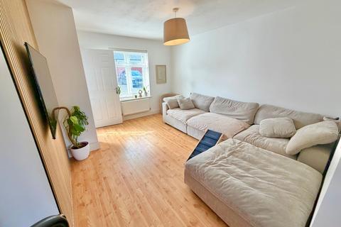 undefined, Pearmain Close, Newport Pagnell, MK16