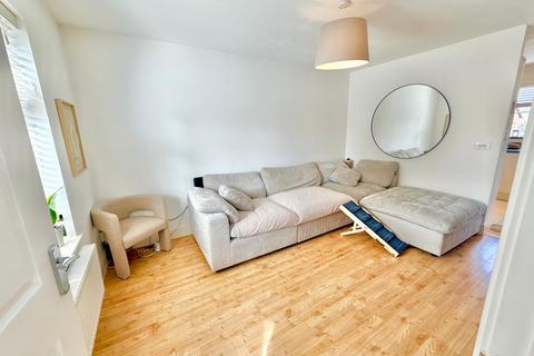 undefined, Pearmain Close, Newport Pagnell, MK16