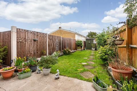 2 bedroom end of terrace house for sale, Redan Road, Ware SG12