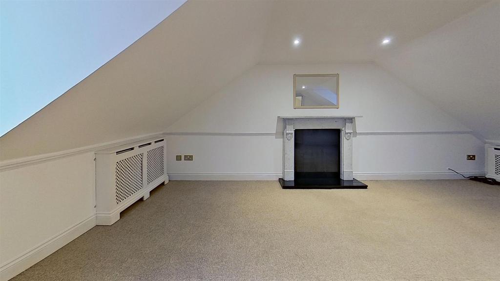 20-22-Sondes-Road-Living-Room.jpg