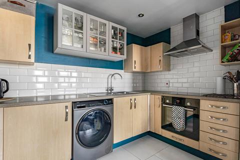 1 bedroom apartment for sale, Candle Street, London, E1