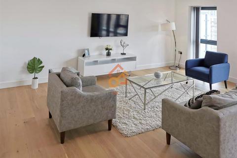 3 bedroom flat to rent, Cornelia House, 3 Caversham Road, London NW9