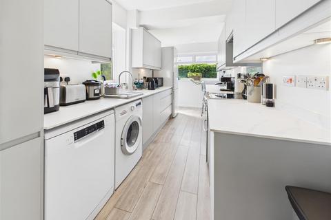 4 bedroom semi-detached house for sale, Havers Avenue, Hersham, Walton-On-Thames