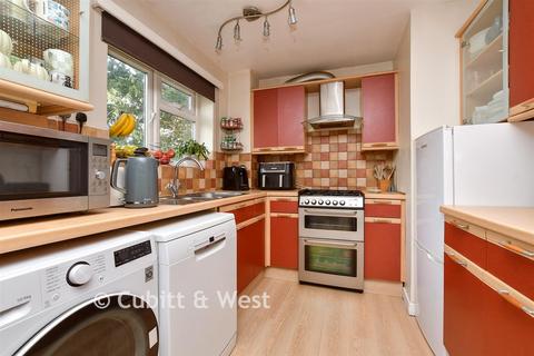 Linden Court, Leatherhead, Surrey