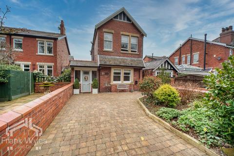 3 bedroom detached house for sale, Cambridge Road, Lytham St. Annes, Lancashire