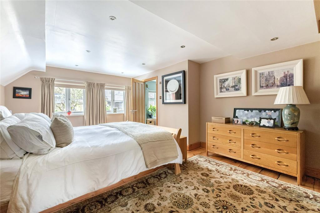 Main Bedroom