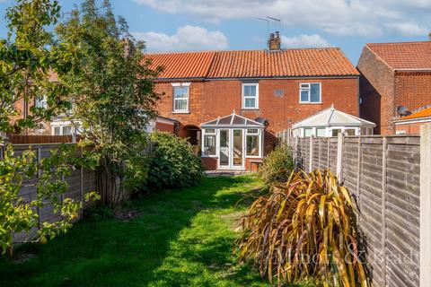 3 bedroom terraced house for sale, Old Chapel Road, Winterton-On-Sea