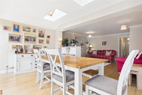 undefined, Spring Gardens, Theale, Reading, Berkshire, RG7