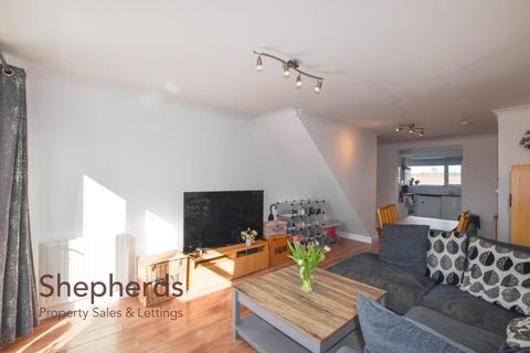 2 bedroom duplex for sale, Turners Court, Cheshunt EN8