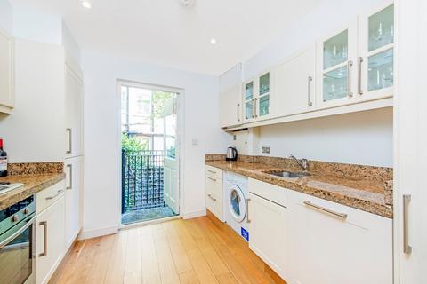 3 bedroom property to rent, Warriner Gardens, Battersea, London, SW11