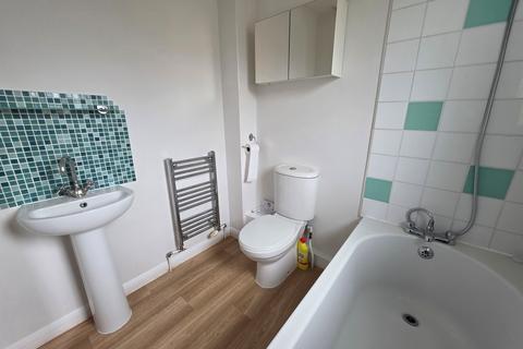 undefined, Eames Close, Aylesbury