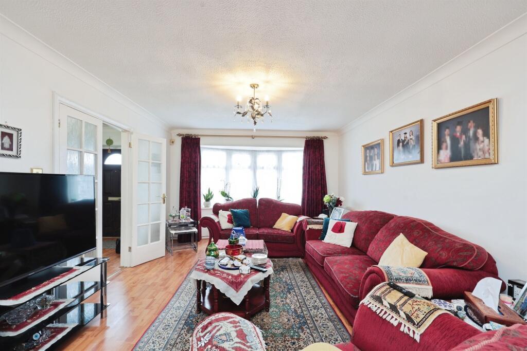 Davidson Frost-Wellings, DFW, Coldharbour Lane, Bu