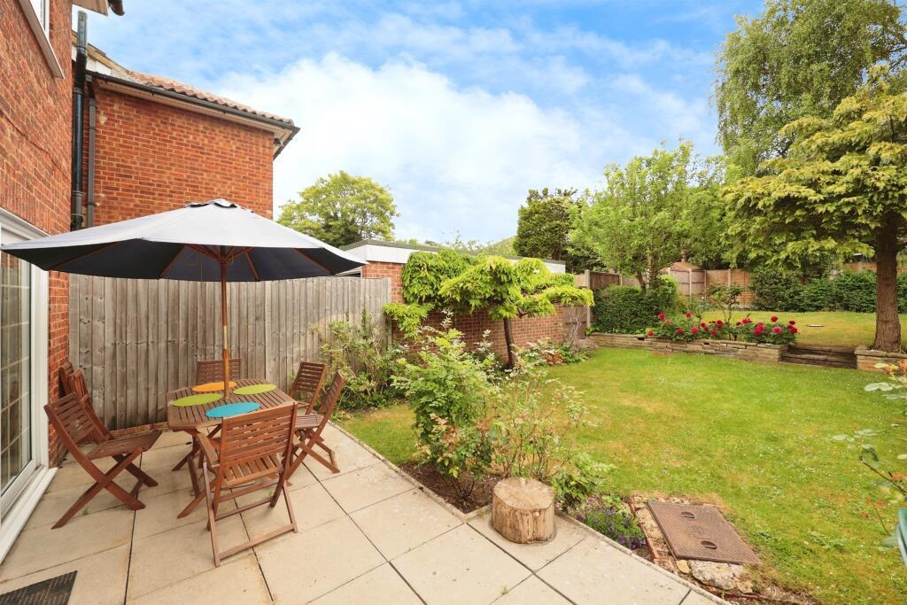 Davidson Frost-Wellings, DFW, Coldharbour Lane, Bu
