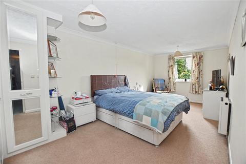 2 bedroom flat for sale, Fern Court, Bexleyheath, Kent, DA7